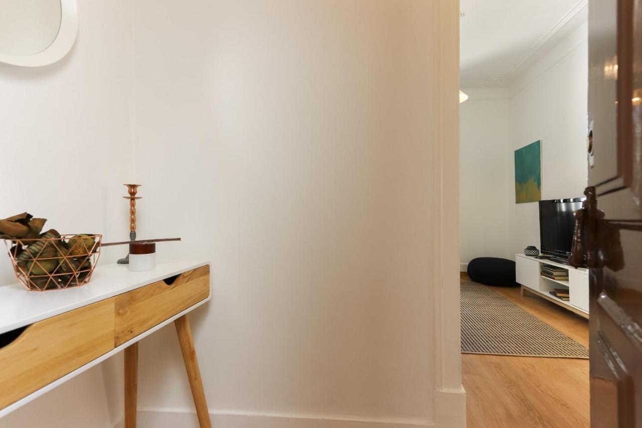 Charming Avenida By Homing Lisbon Exterior photo