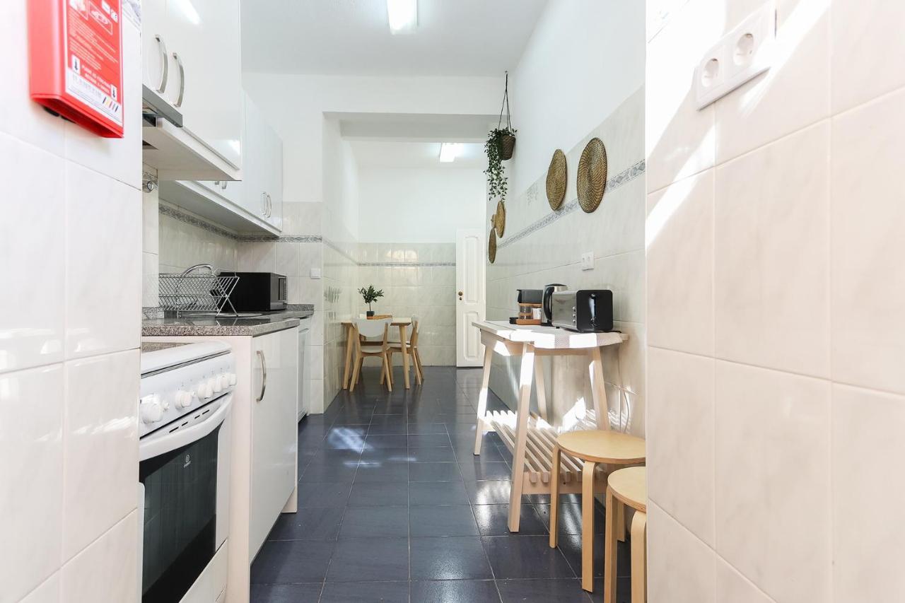 Charming Avenida By Homing Lisbon Exterior photo